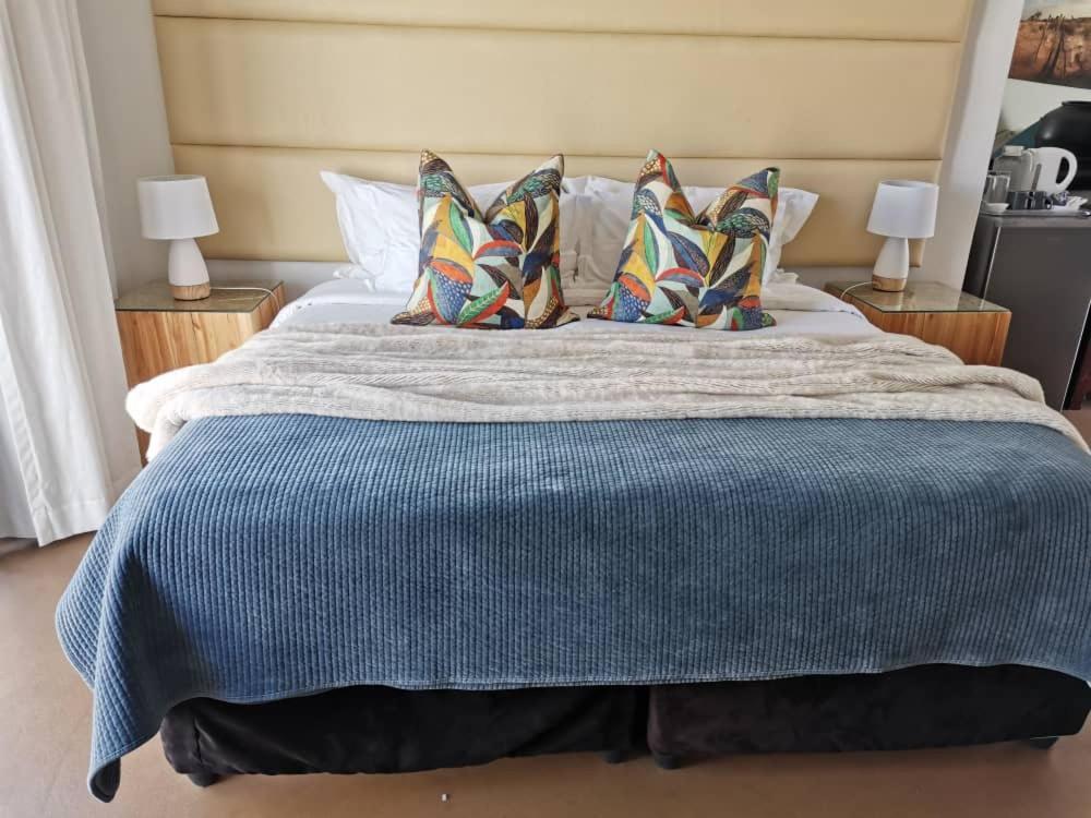 The Rez Guesthouse Walvis Bay Exterior photo